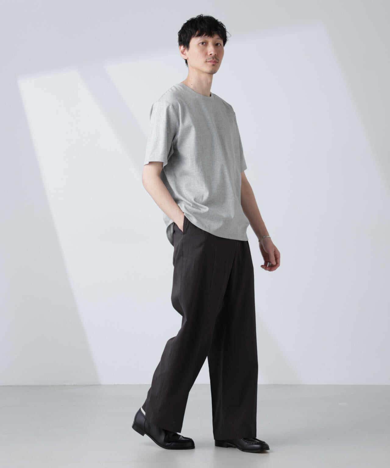 WEB限定/Anti Soaked(R) 汗染み防止 クルーネックレギュラーシルエットTシャツ