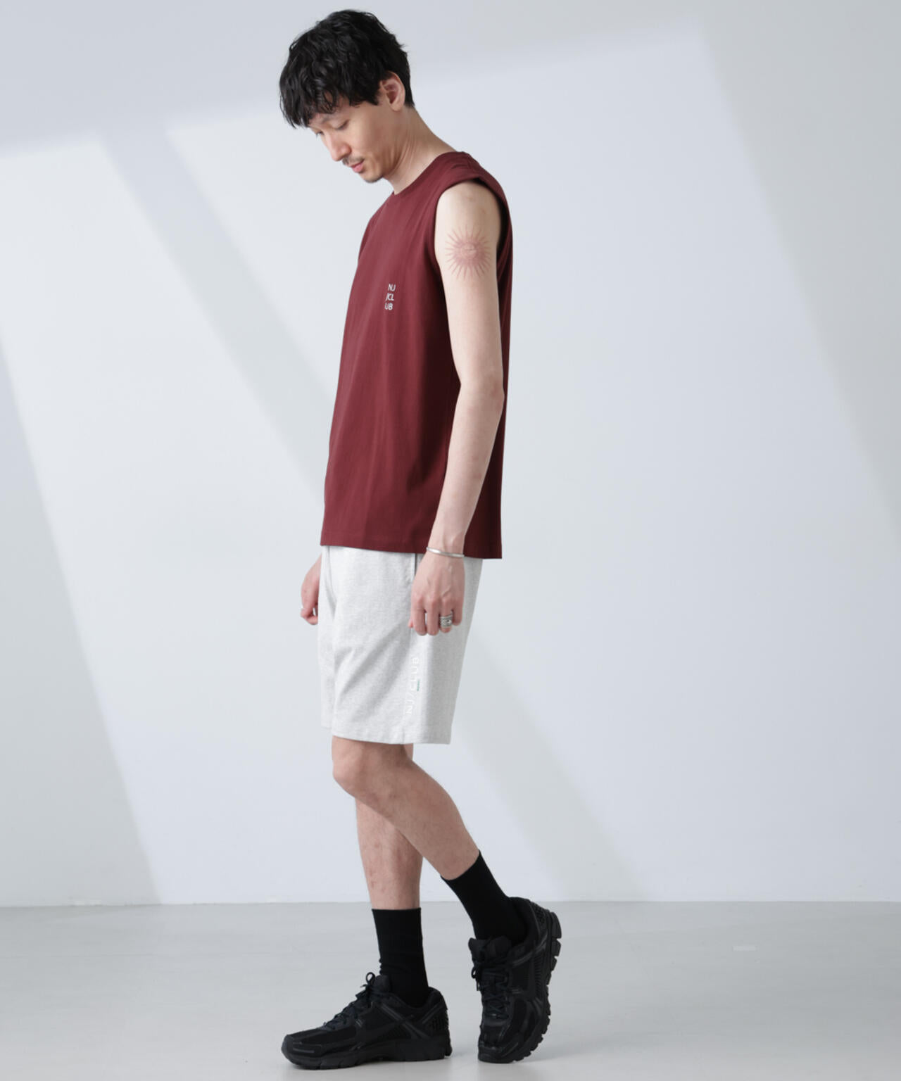 「NJ/CLUB」 ベーシック ノースリーブ