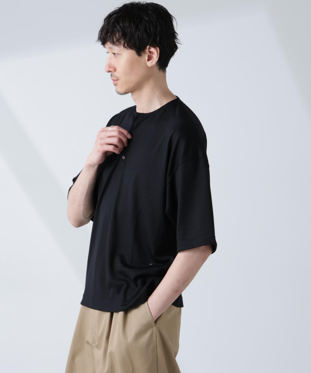 「ALL-DAYS COMFORT 100% WOOL」 ヘンリーネックTEE
