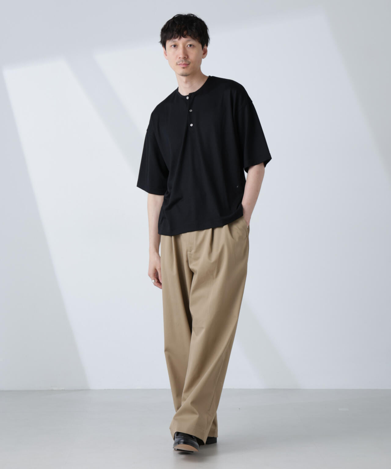 「ALL-DAYS COMFORT 100% WOOL」 ヘンリーネックTEE