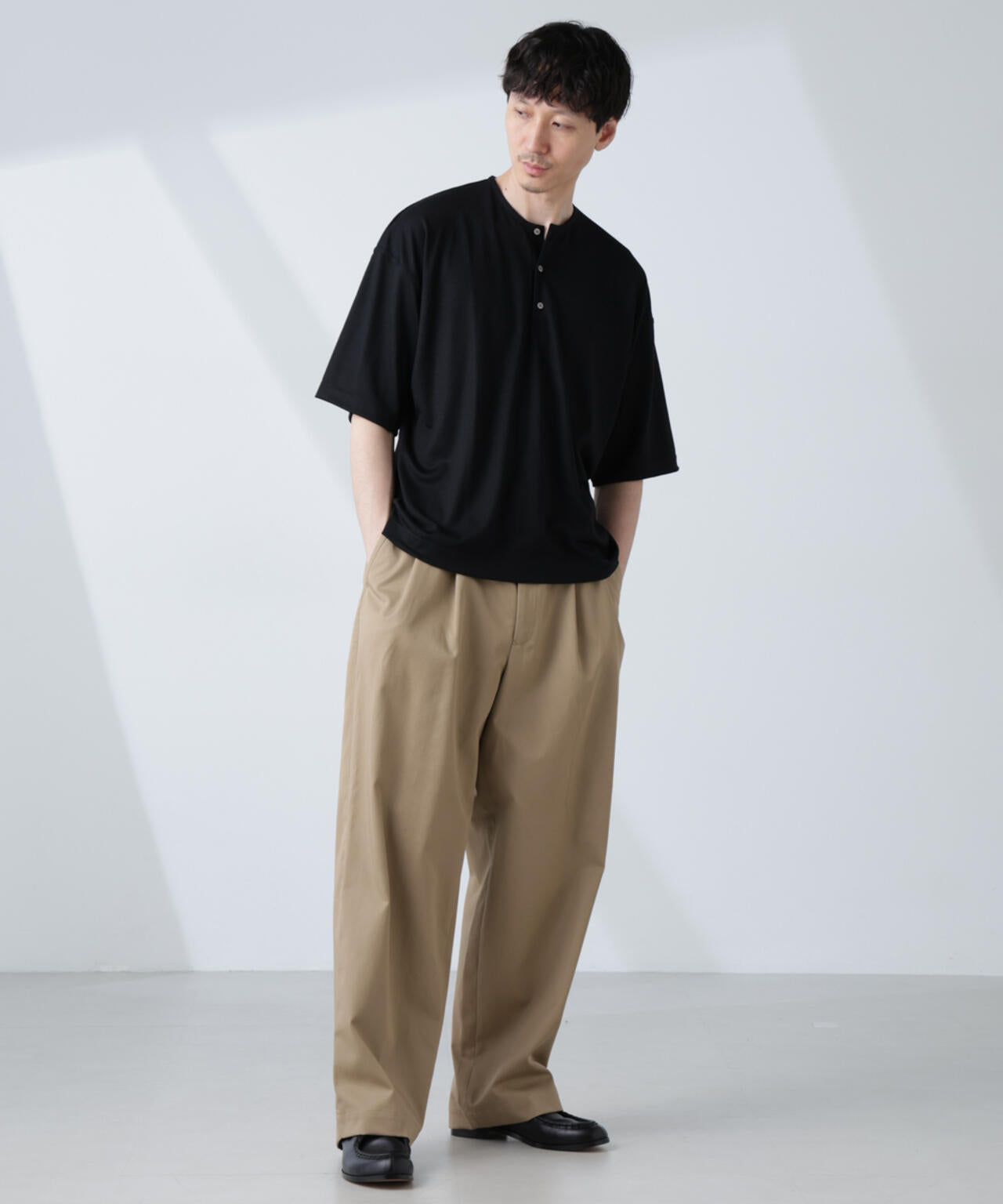 「ALL-DAYS COMFORT 100% WOOL」 ヘンリーネックTEE