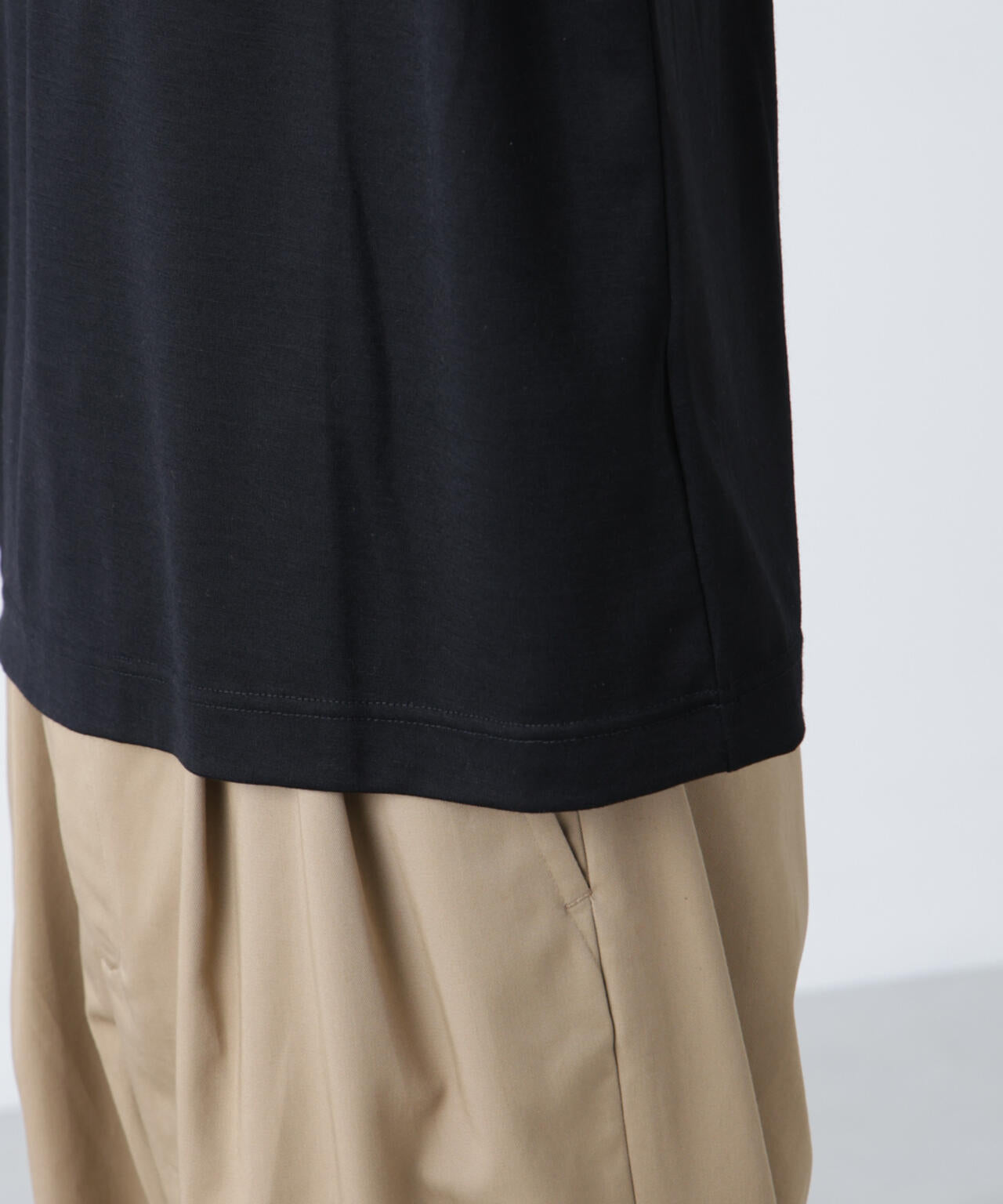 「ALL-DAYS COMFORT 100% WOOL」 ヘンリーネックTEE