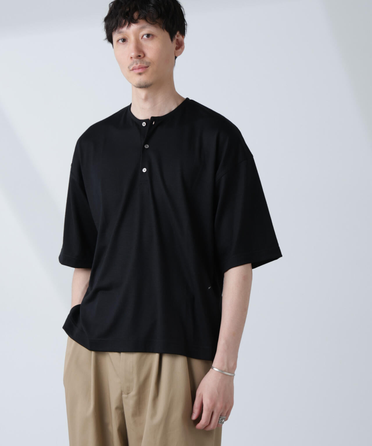 「ALL-DAYS COMFORT 100% WOOL」 ヘンリーネックTEE