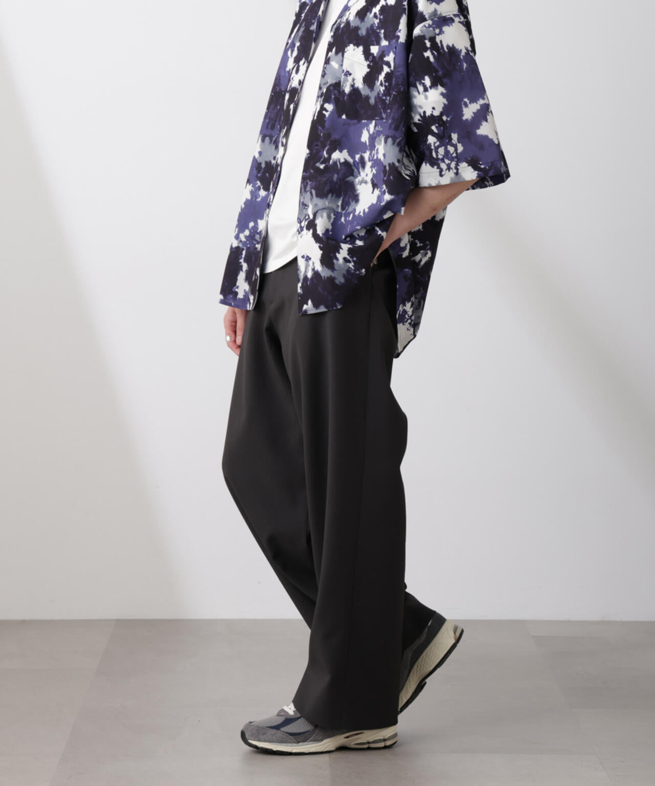 ｢SOIGNE｣ECOPET(R)×AEROツイルストレッチチノスラックス