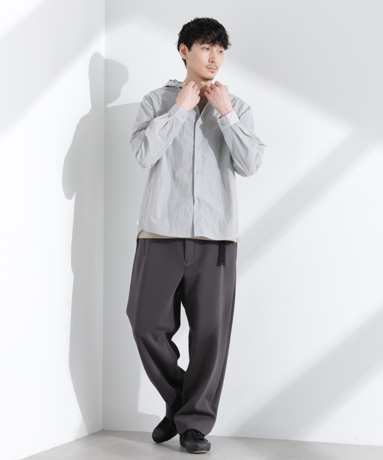 「NJ/CLUB」 ストレッチポンチテーパードパンツ