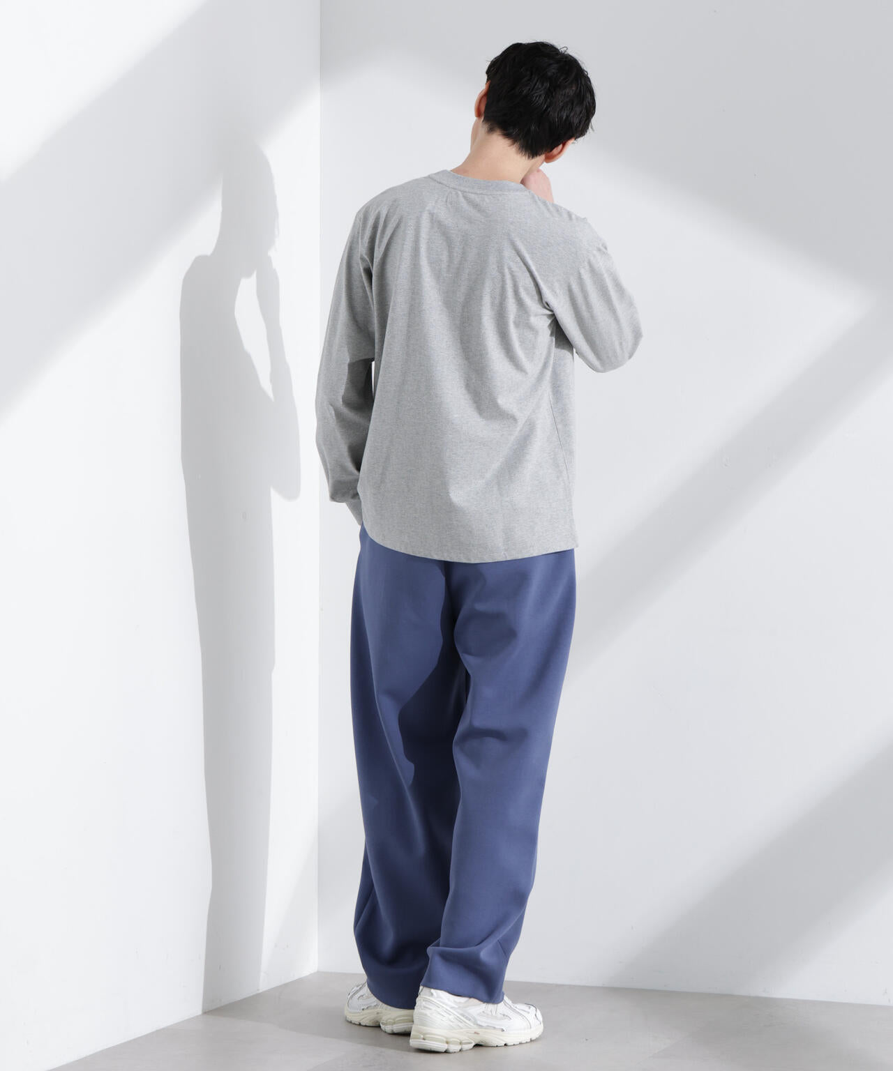 「NJ/CLUB」 ストレッチポンチテーパードパンツ