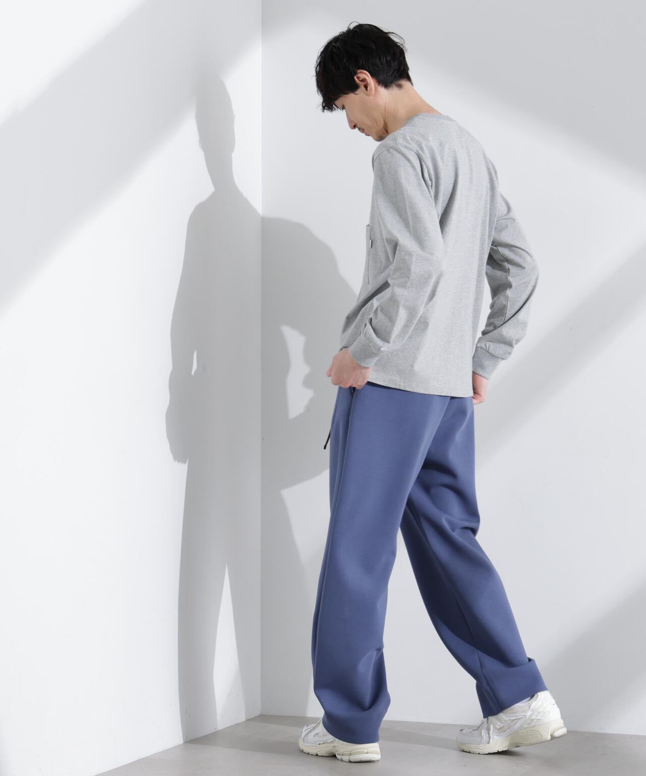「NJ/CLUB」 ストレッチポンチテーパードパンツ