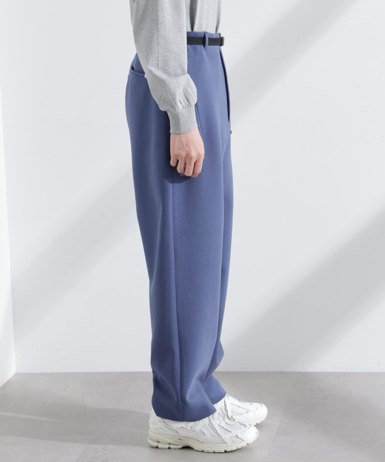 「NJ/CLUB」 ストレッチポンチテーパードパンツ
