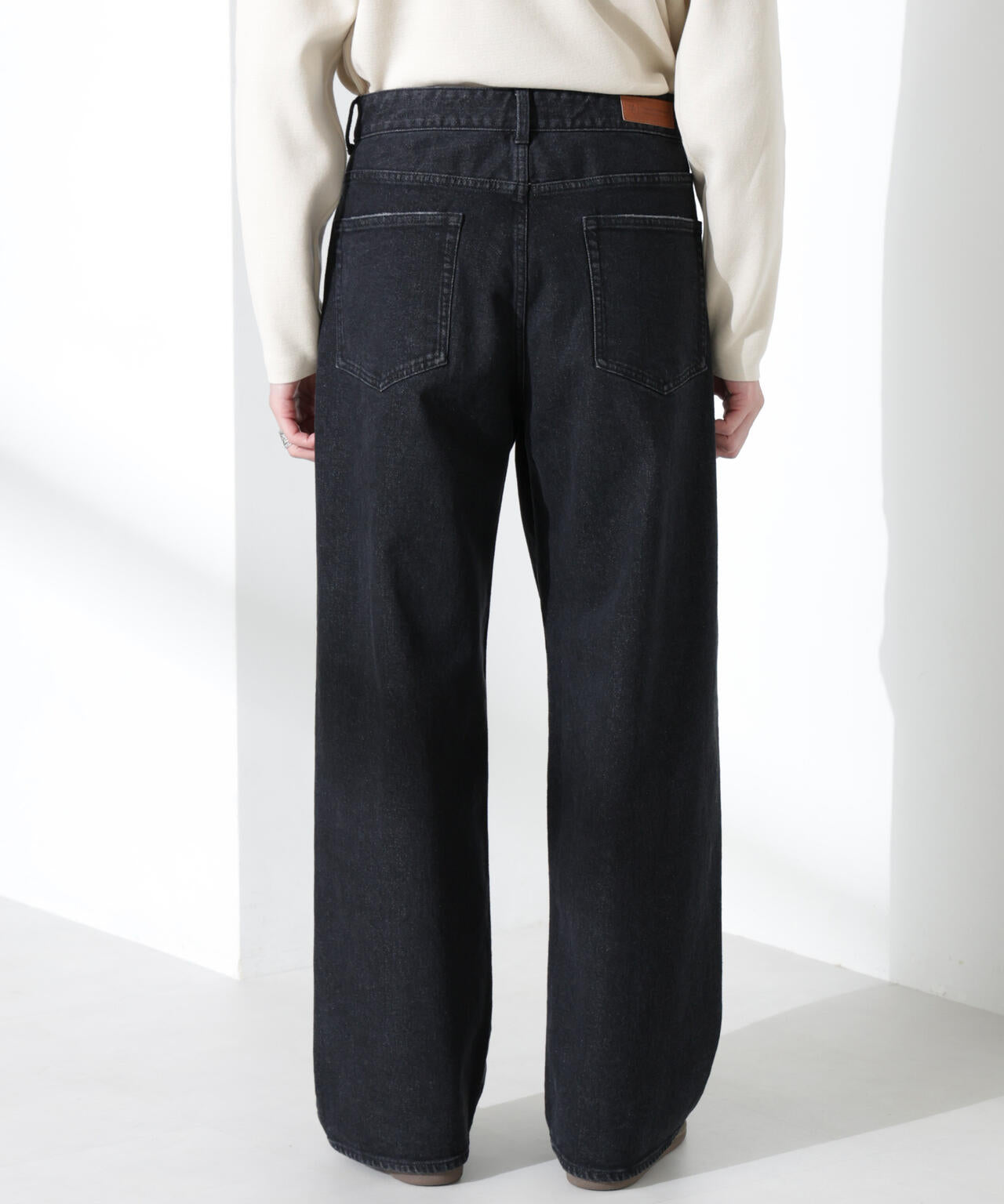 「MC」TIMELESS WARDROBE リラックスフィットデニム 252