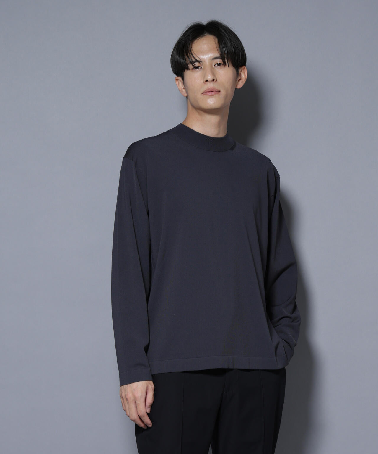 「ELITE 7 FUNCTION」クルーネックニット