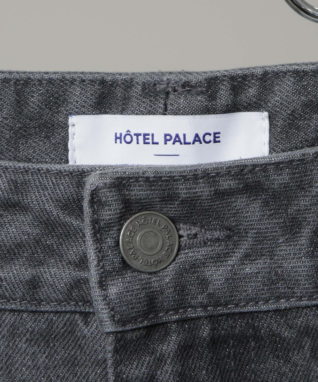 ｢HOTEL PALACE｣ フェードデニム ルーズシルエットパンツ