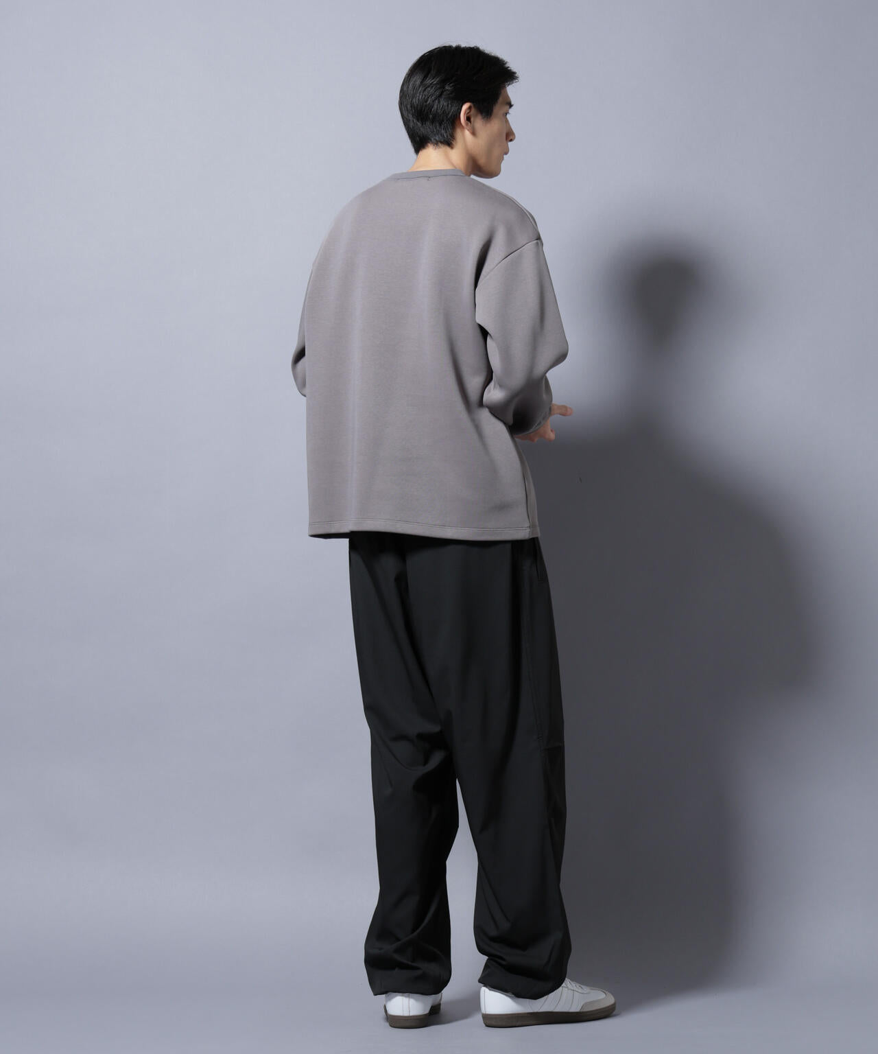 「NJ/CLUB」ワンポイントロゴトラックパンツ