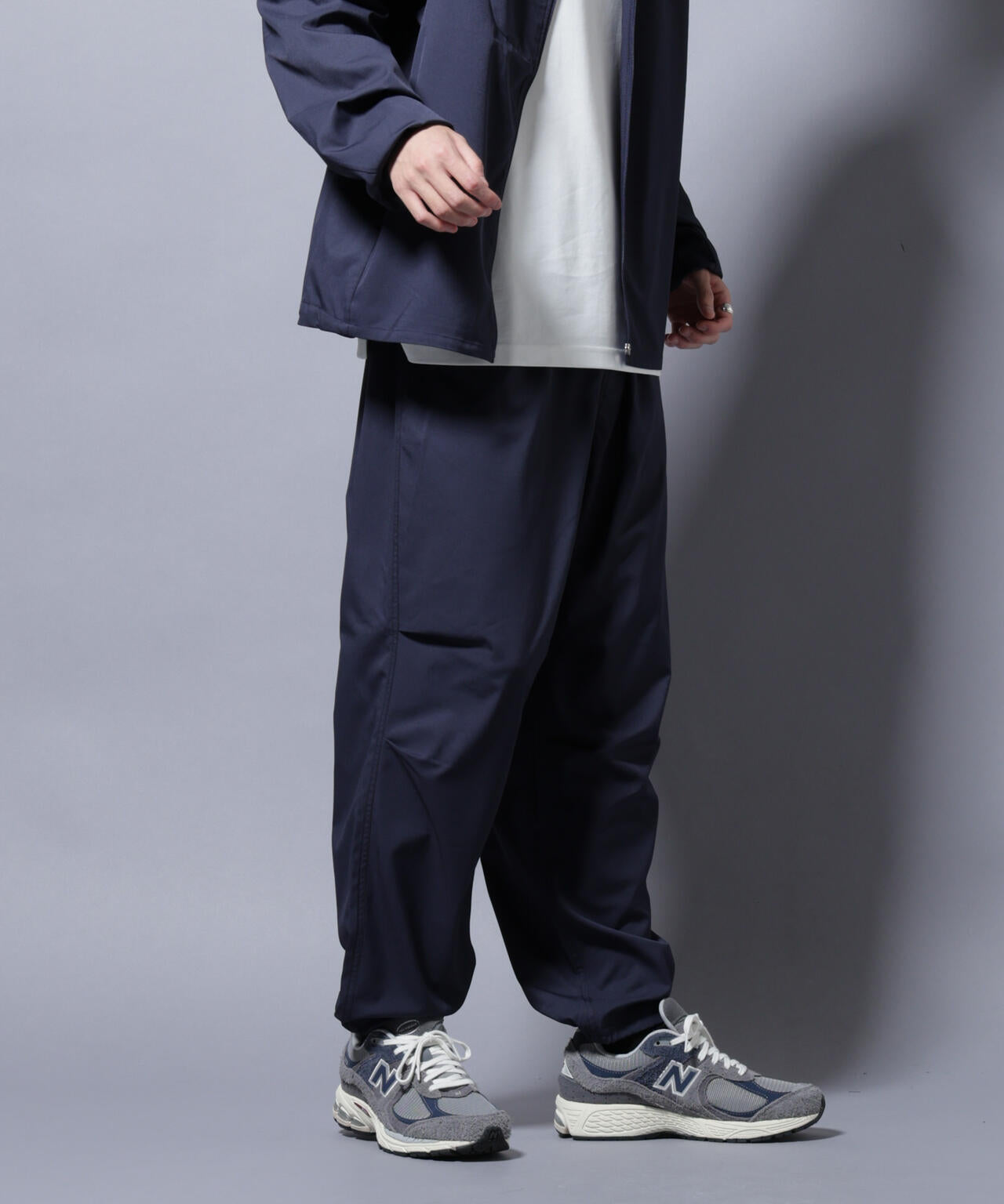 「NJ/CLUB」ワンポイントロゴトラックパンツ