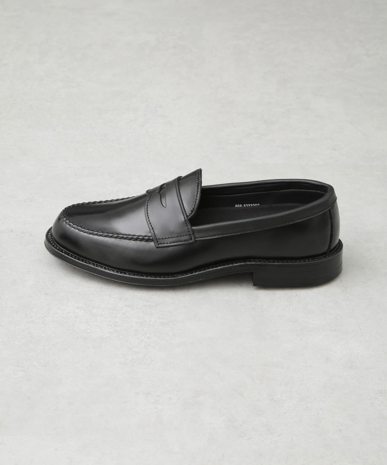 「Rain Comfort Shoes」ローファーシューズ