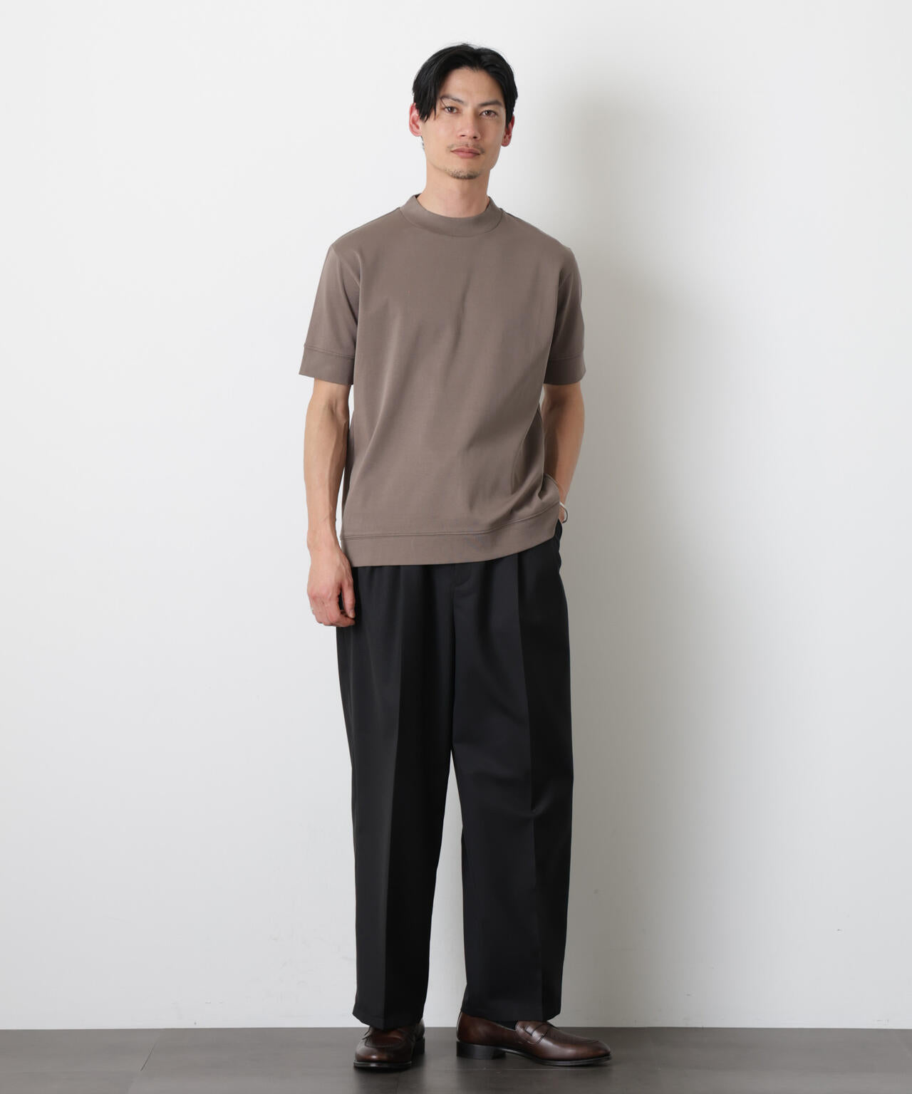 「FORMAL JERSEY」モックネックカットソー半袖