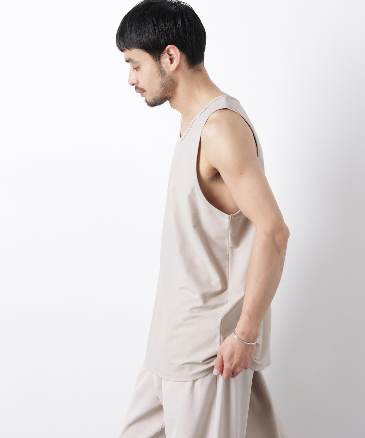 「Meaningful Continuity」coveross(R) ツイル調 冷感プレーティング天竺 タンクトップ