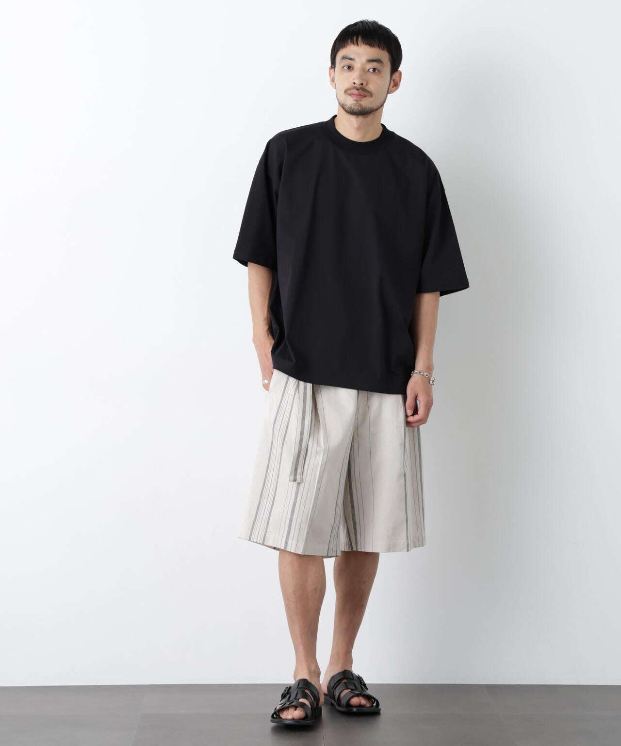 ｢FRENCH LINEN｣ ベルテッドワイドショーツ