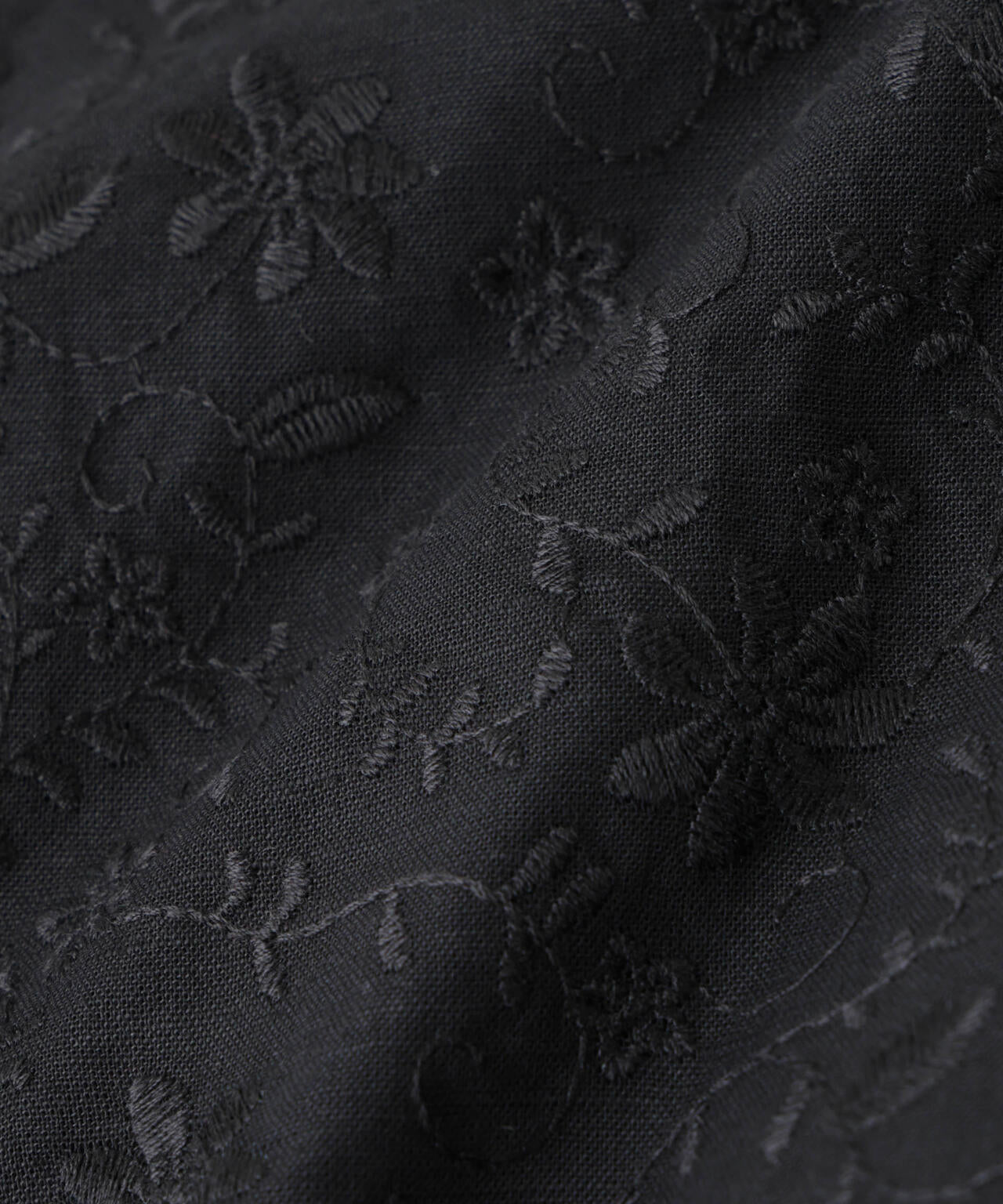 ｢OtoNANO｣×masoret 総柄刺繍ショートパンツ(セットアップ可)