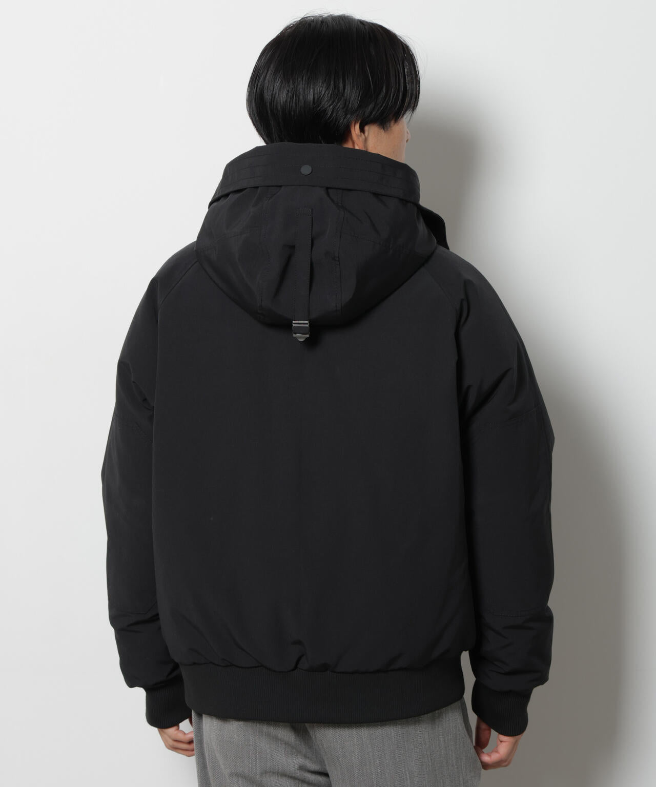 「西川ダウン(R)」アークティックショートダウン