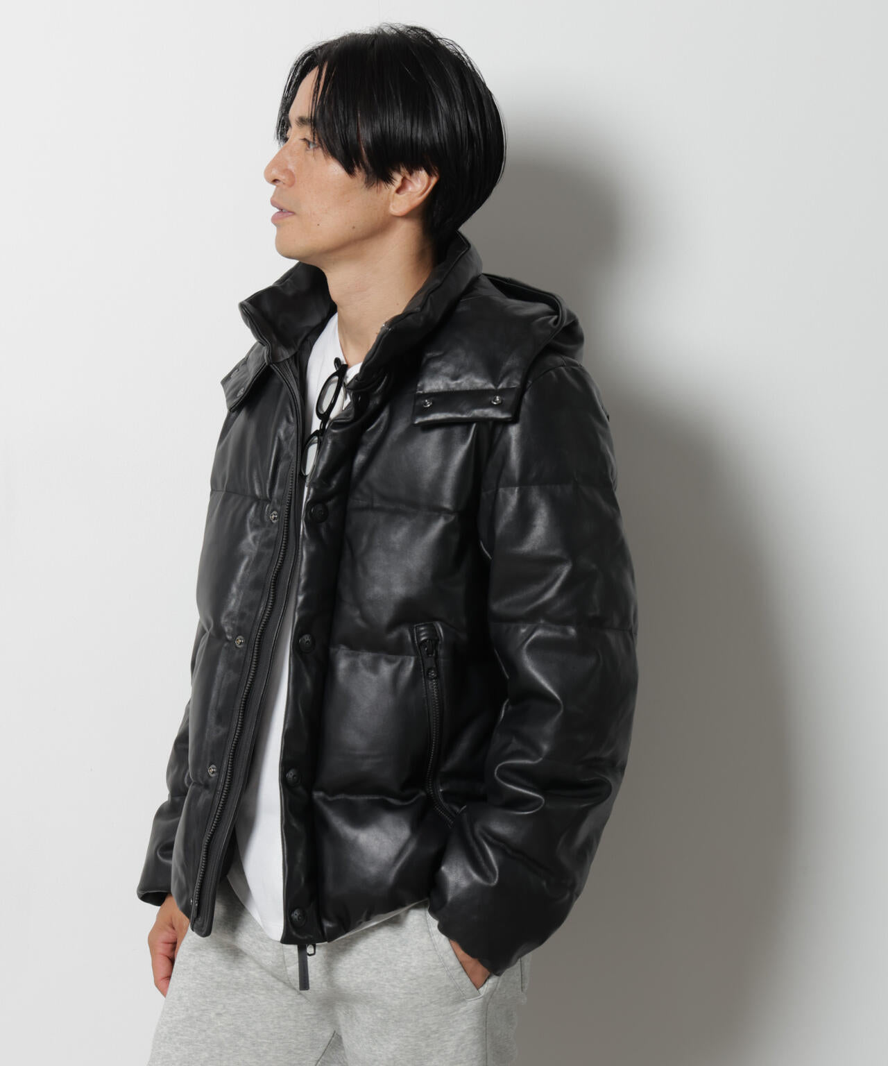 「西川ダウン(R)」ラムレザーG2ダウン