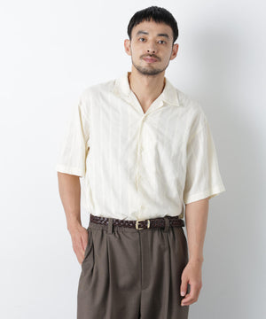 180cm　B:89 W:70 H:91 着用サイズ：L
