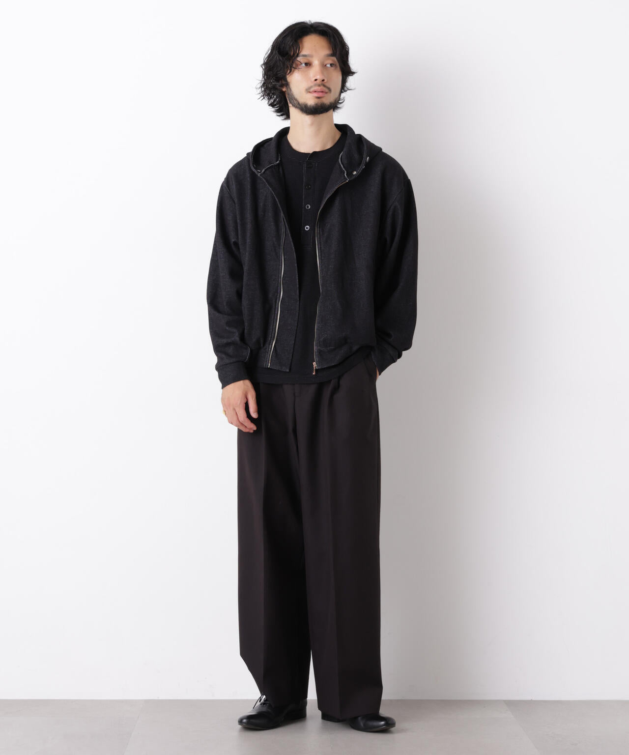 ｢surplus｣ フーディージップパーカー