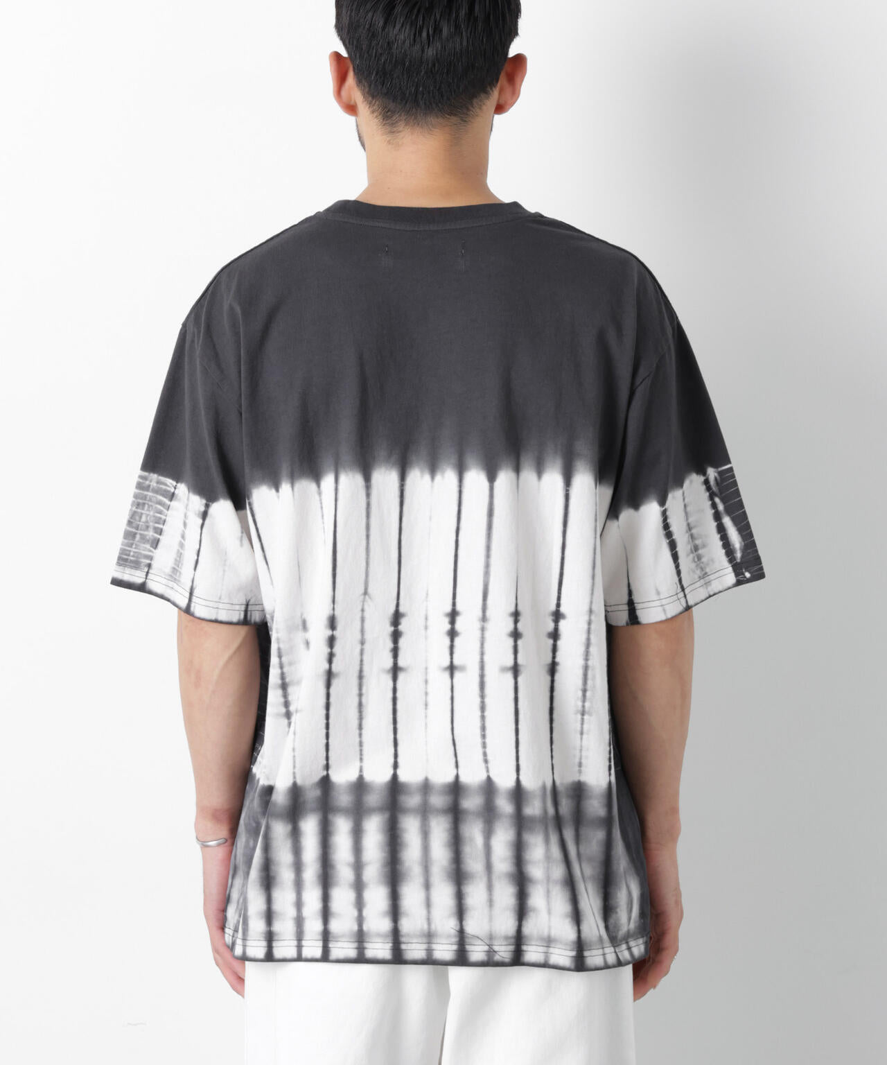 ブラックタイダイTシャツ