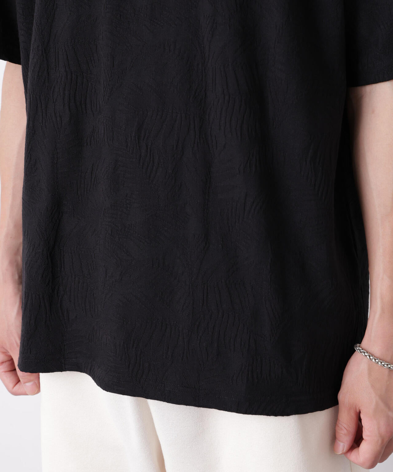 リンクスジャガードリーフ柄Tシャツ