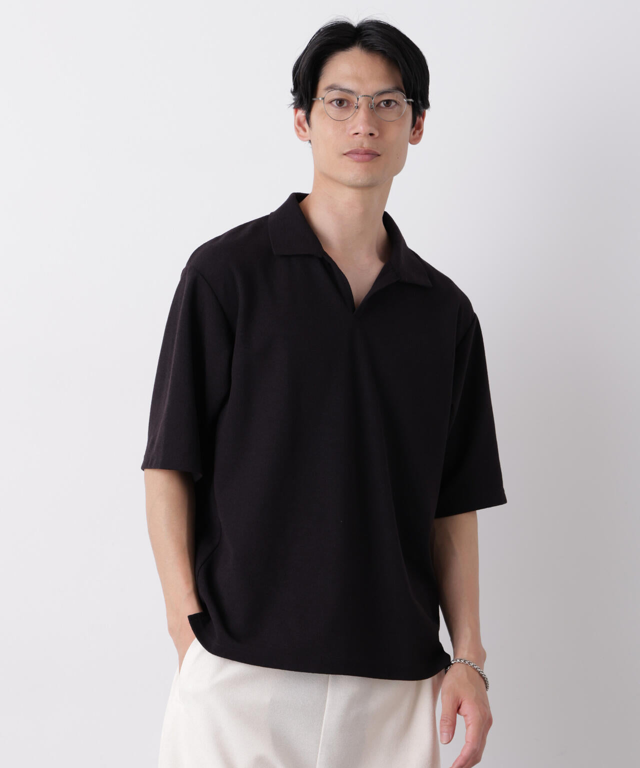 180cm　B:88 W:75 H:92 着用サイズ：L
