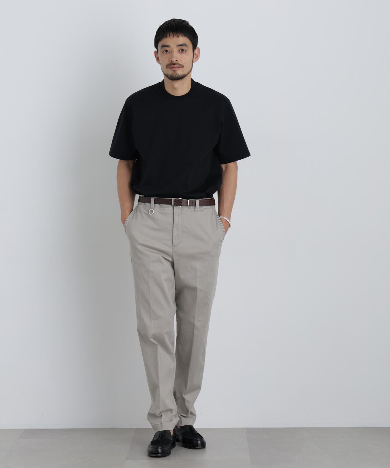 NewOnTrousers フェードサテンSlim テーパー