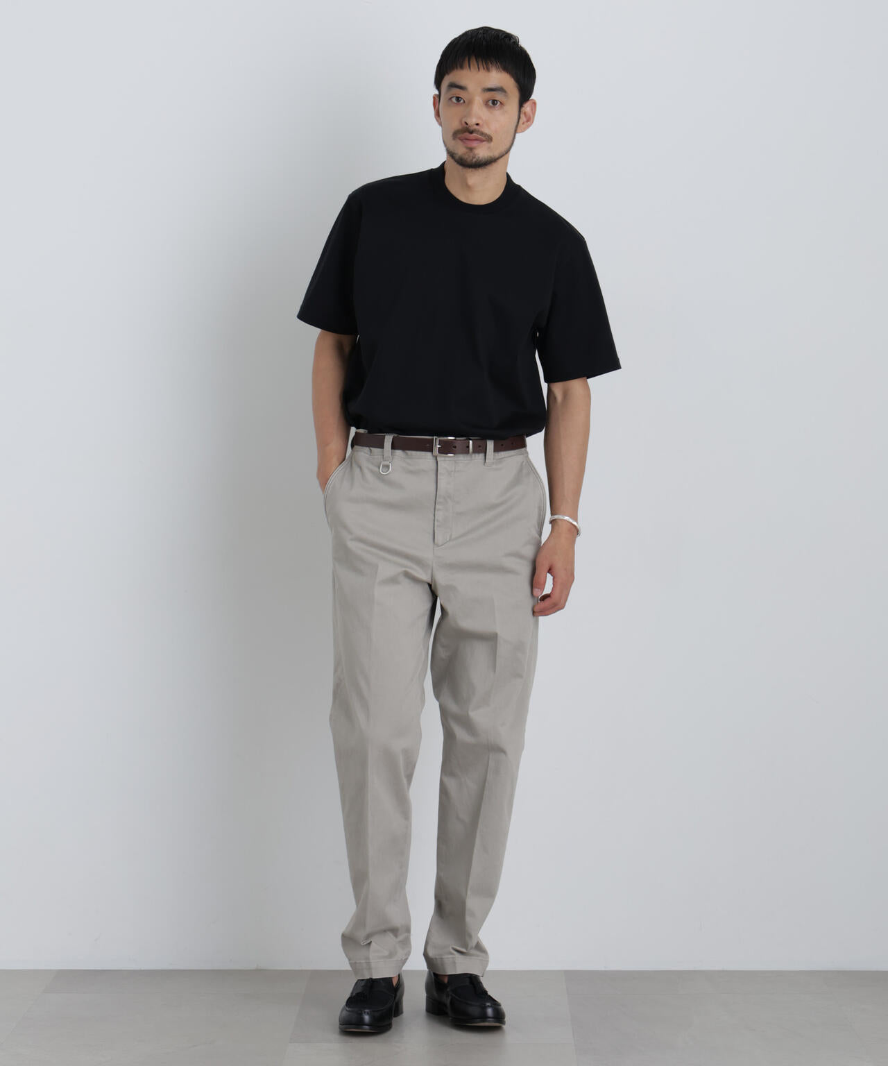 NewOnTrousers フェードサテンSlim テーパー