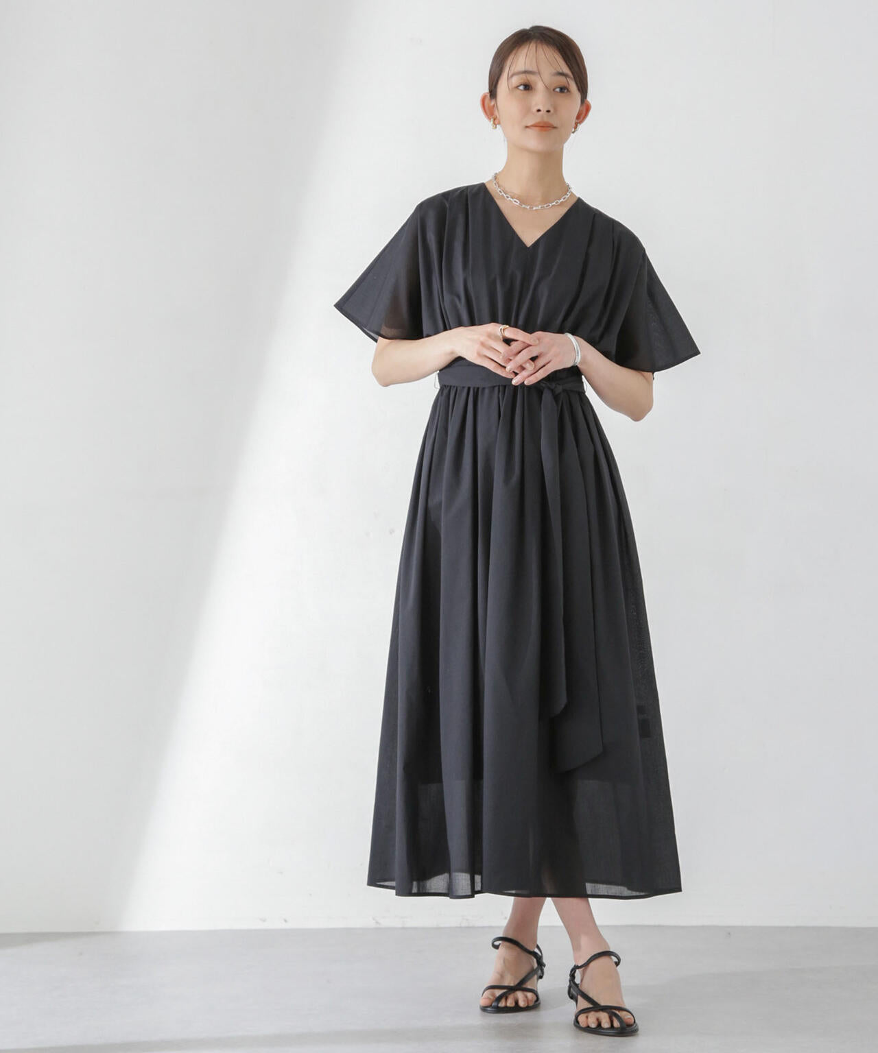 レオファインフレアスリーブワンピース