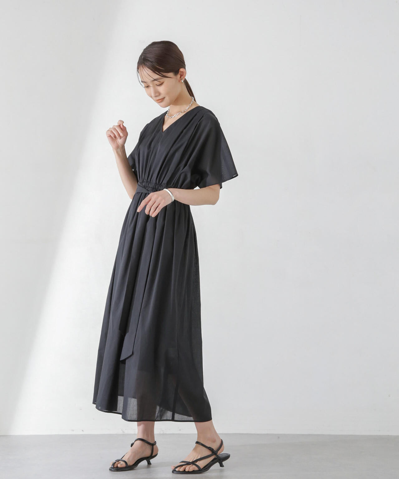 レオファインフレアスリーブワンピース