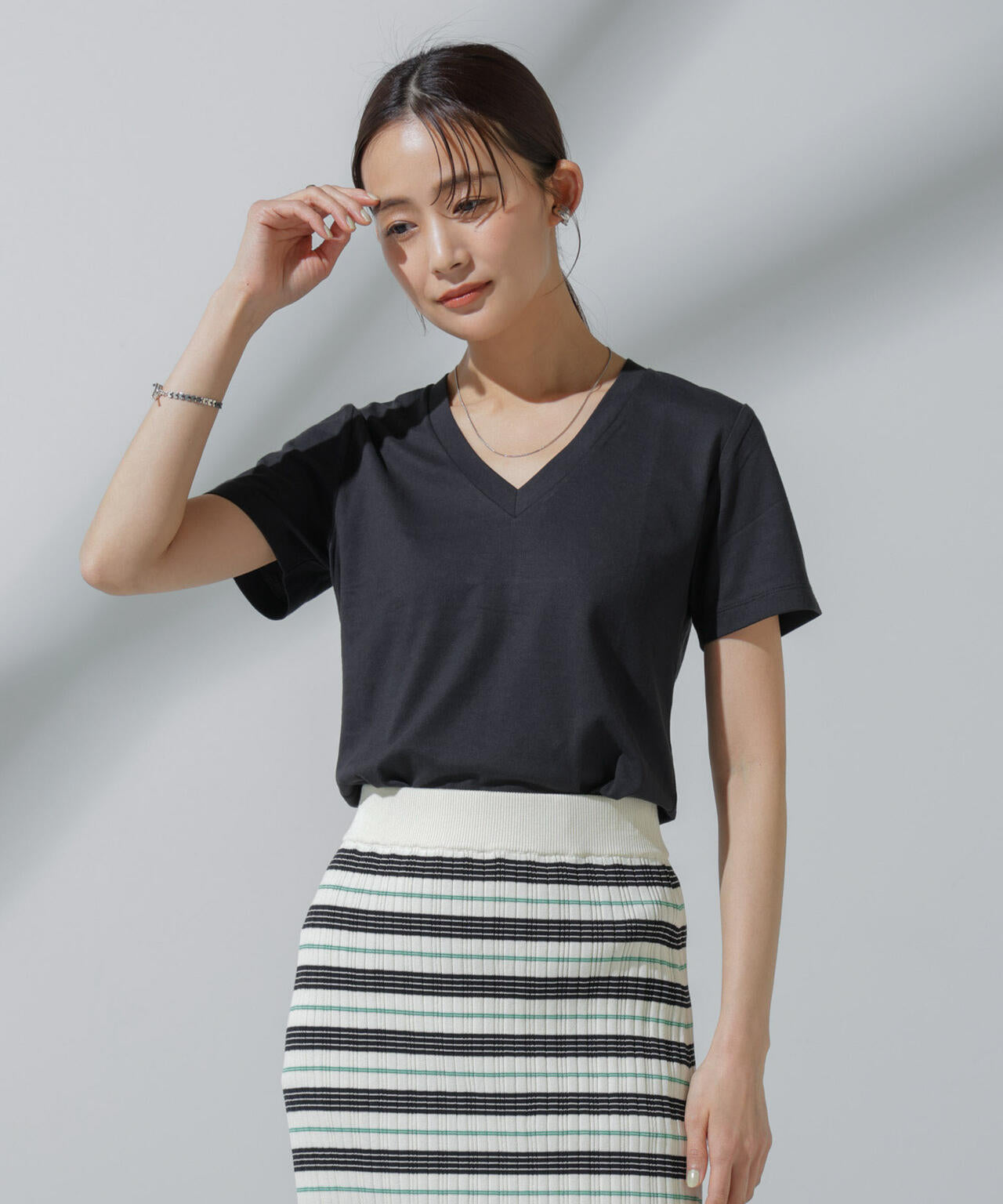 Anti Soaked(R) 汗染み防止 VネックTシャツ