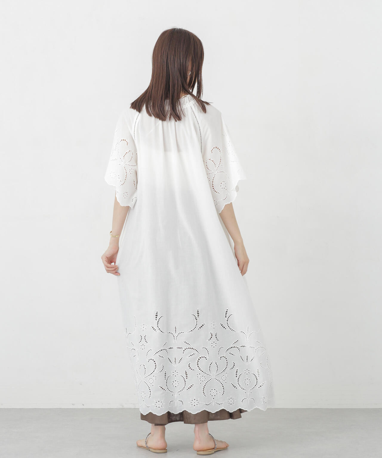 インドシフリー刺繍ワンピース