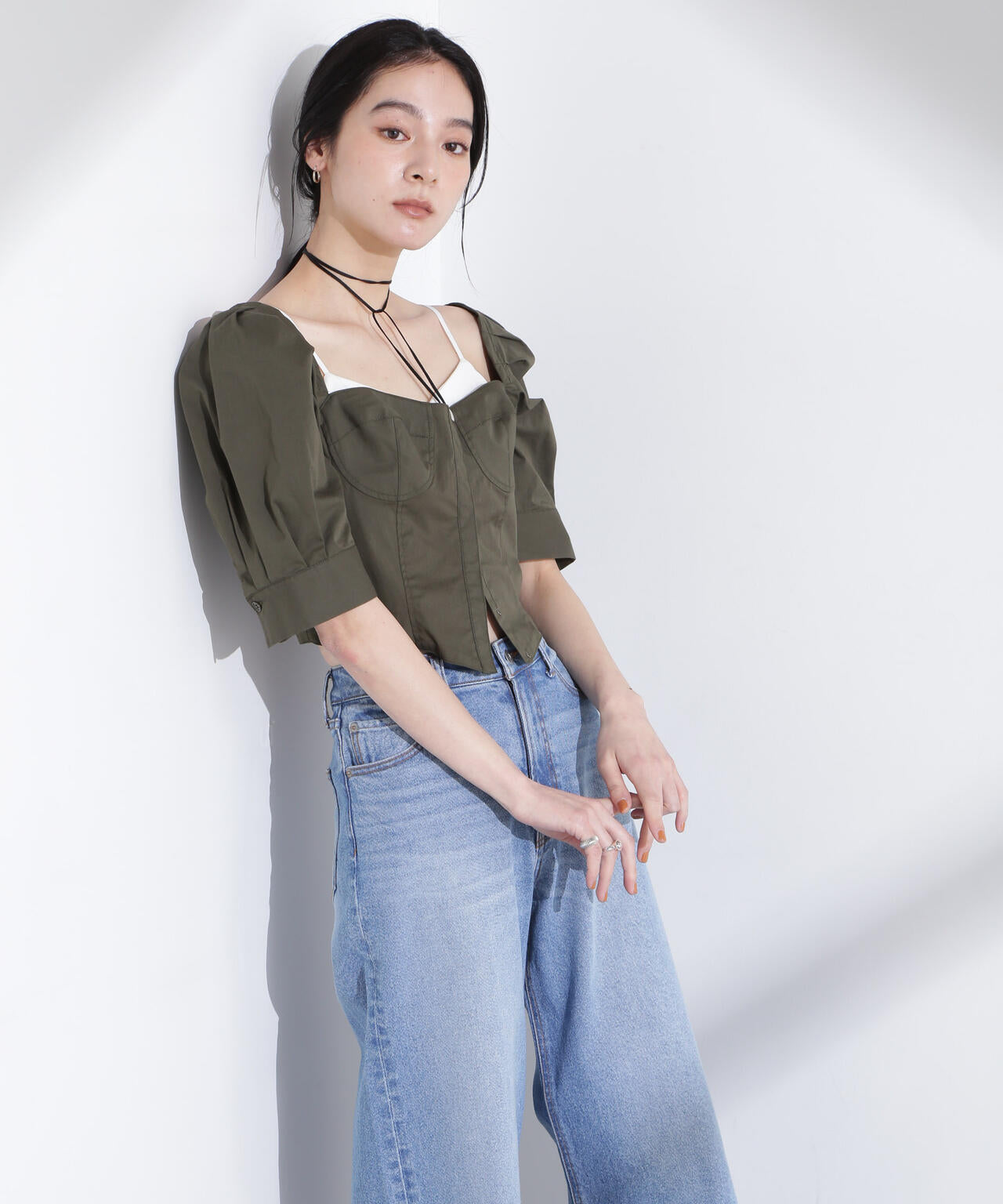 パフスリーブビスチェトップス