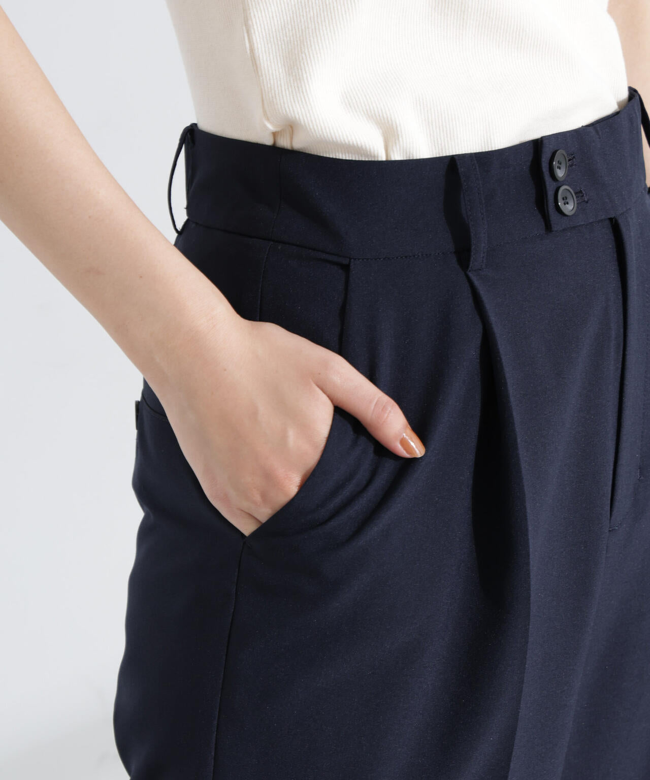ライトファンクション タックセミワイドパンツ(セットアップ可)