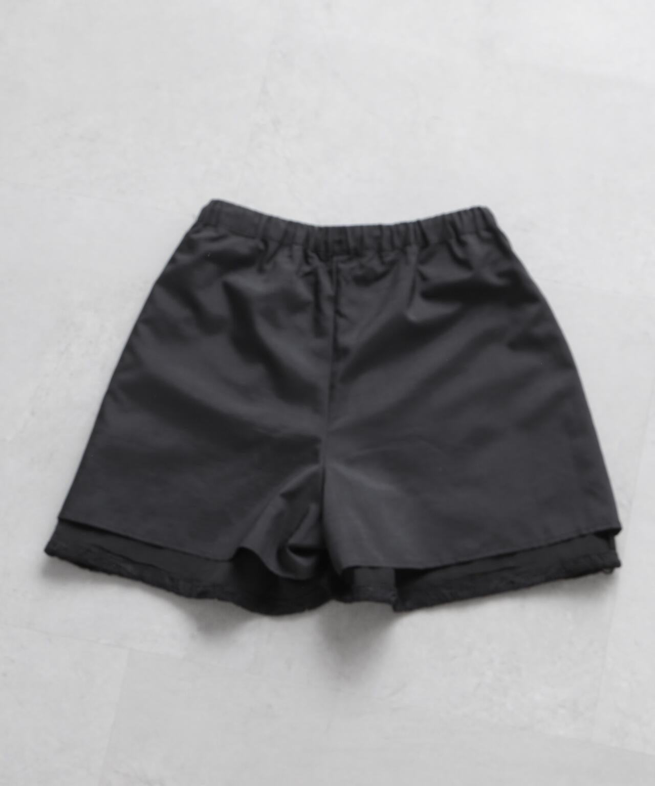 イージーレースショートパンツ