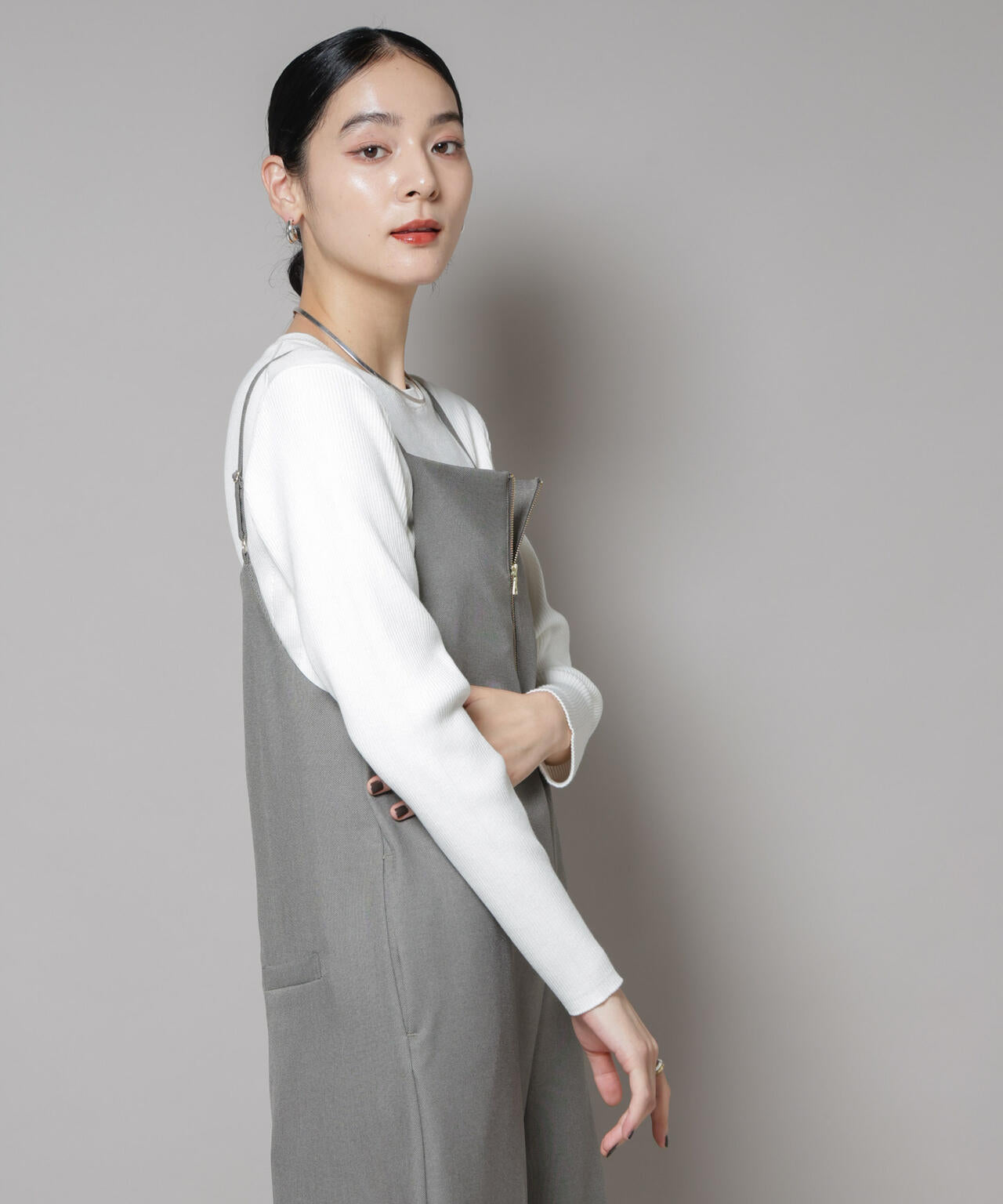 CICA&UVカット加工クルーネックリブニット