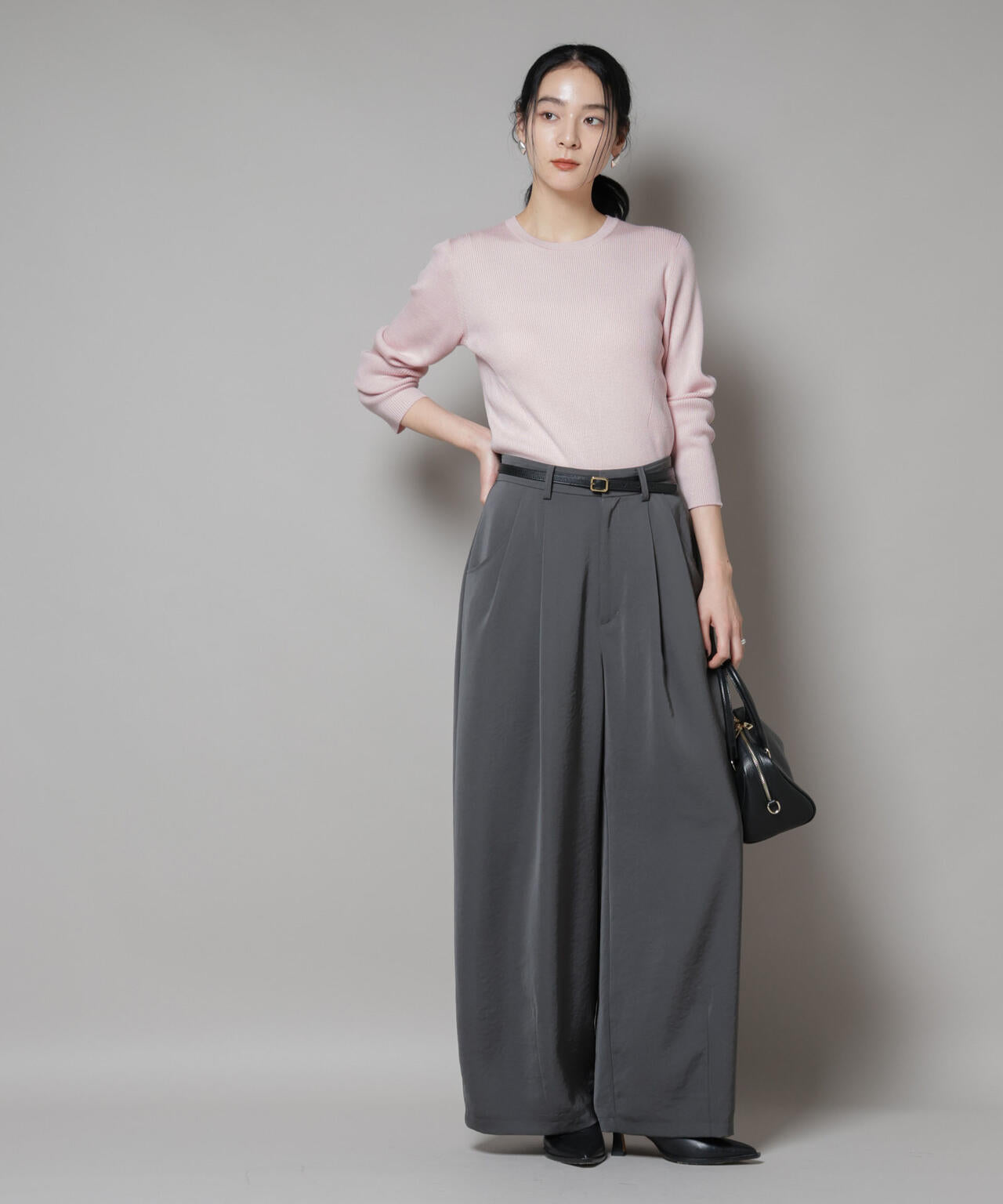 CICA&UVカット加工クルーネックリブニット