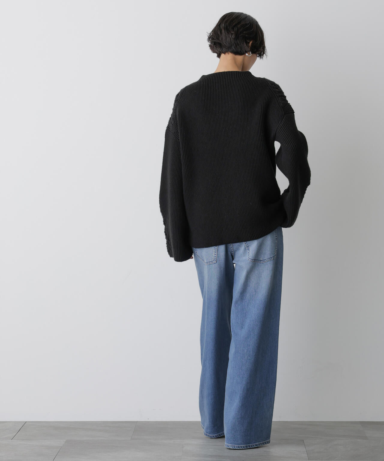 「STEVELOUR」レースモチーフフレア袖ニット