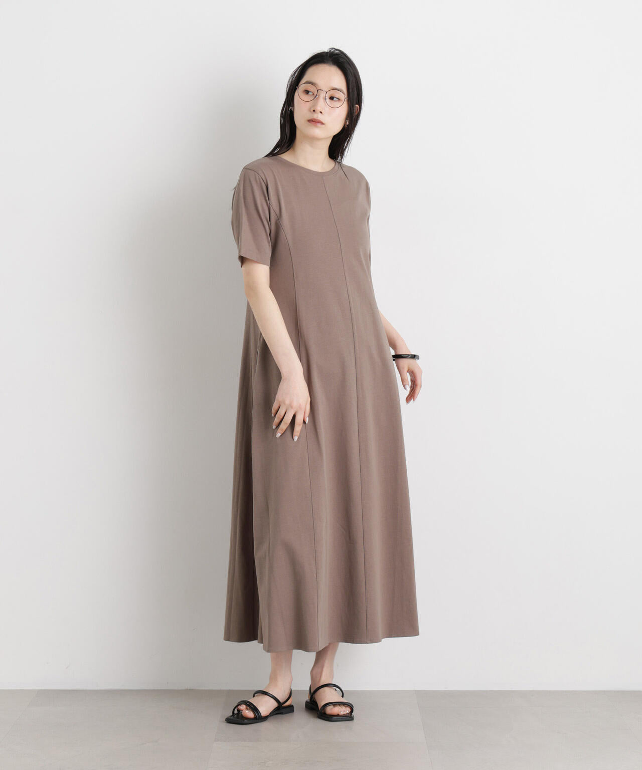 バッククロスフレアワンピース