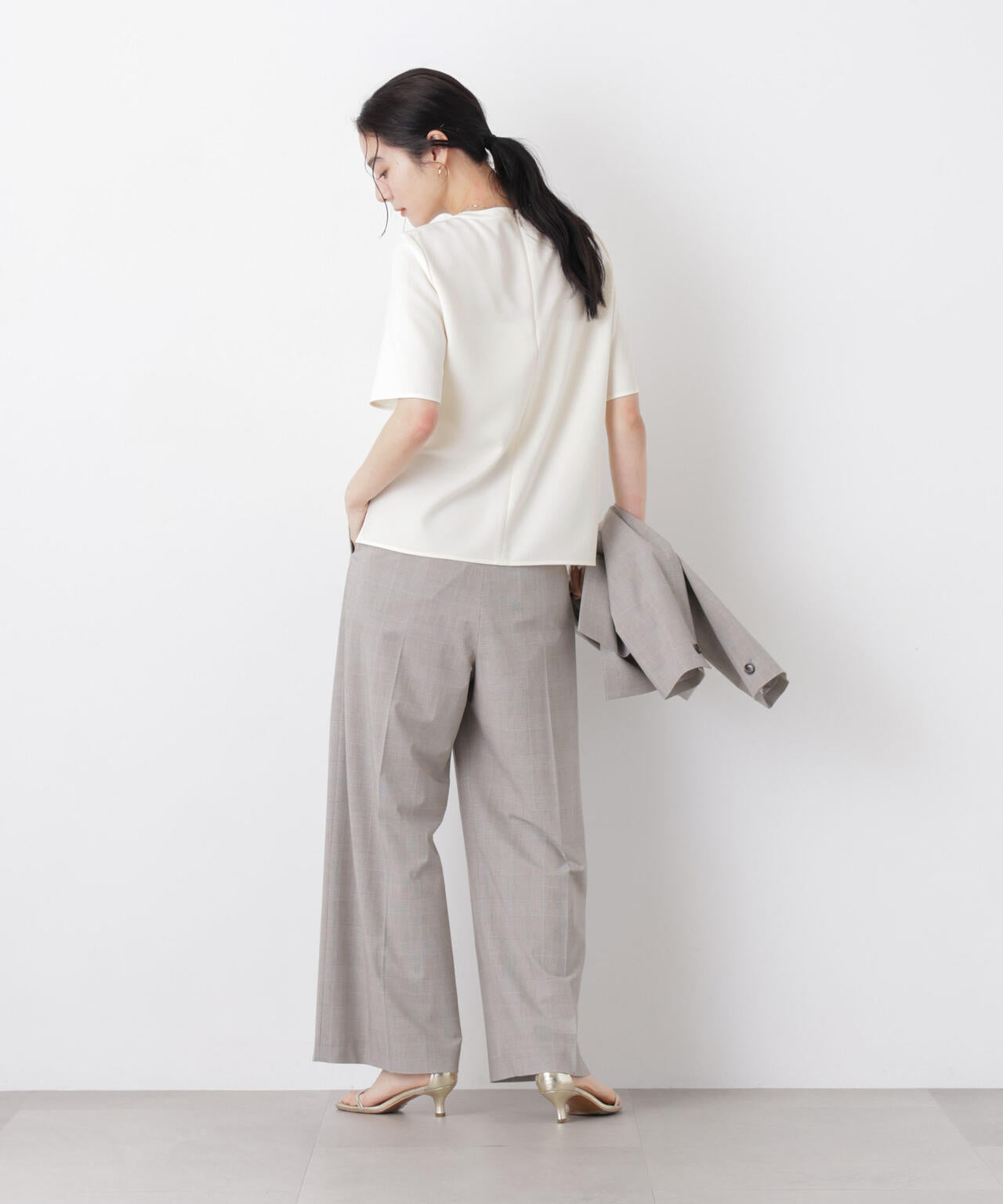 DressT/クルーネックハーフスリーブブラウス