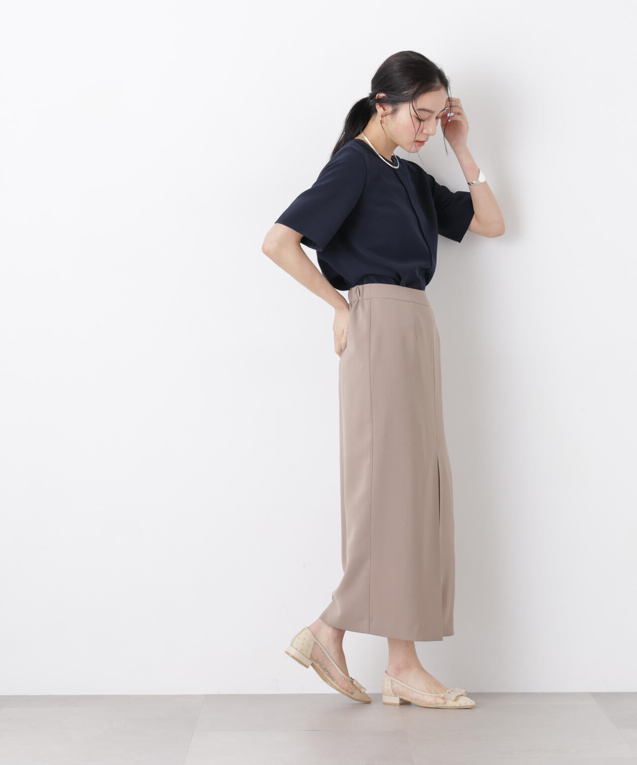DressT/クルーネックハーフスリーブブラウス