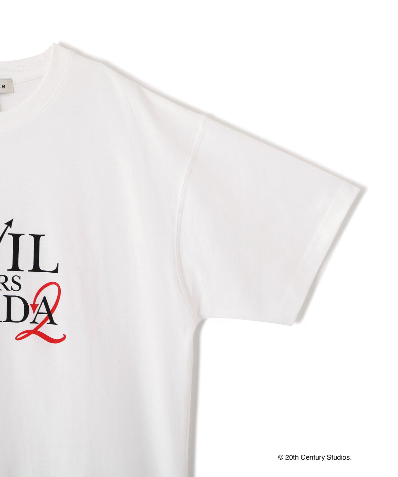 『プラダを着た悪魔2』 / TシャツD