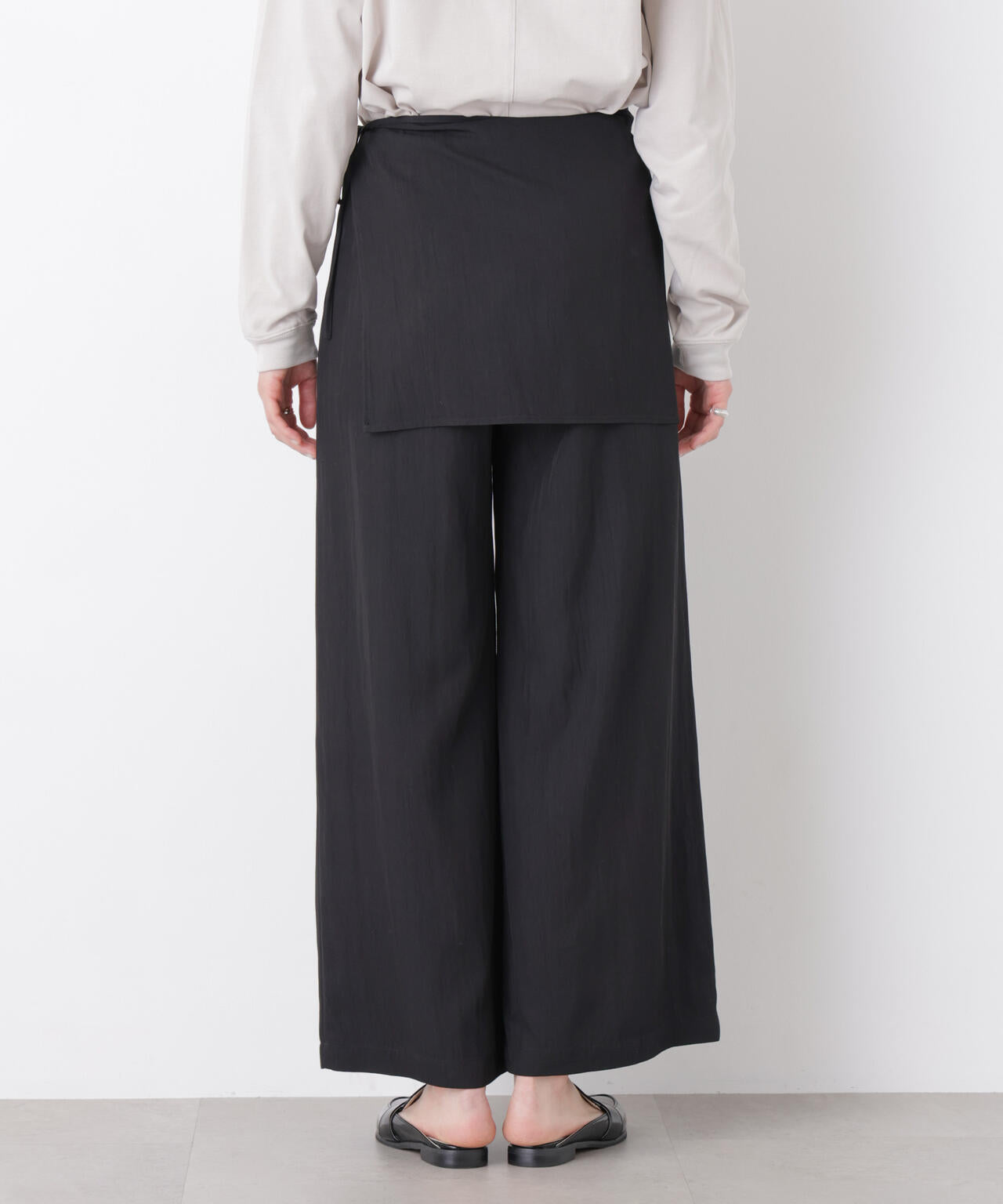 スカーフセットタックワイドパンツ