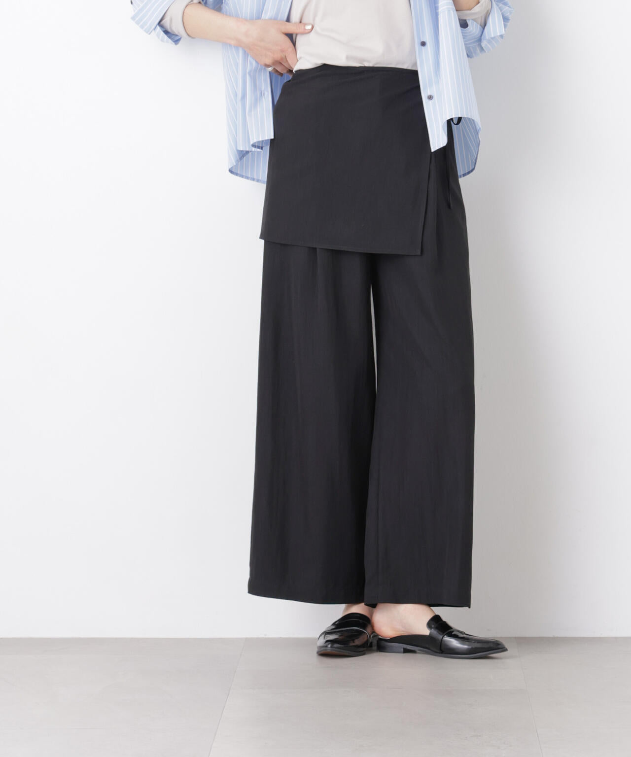 スカーフセットタックワイドパンツ