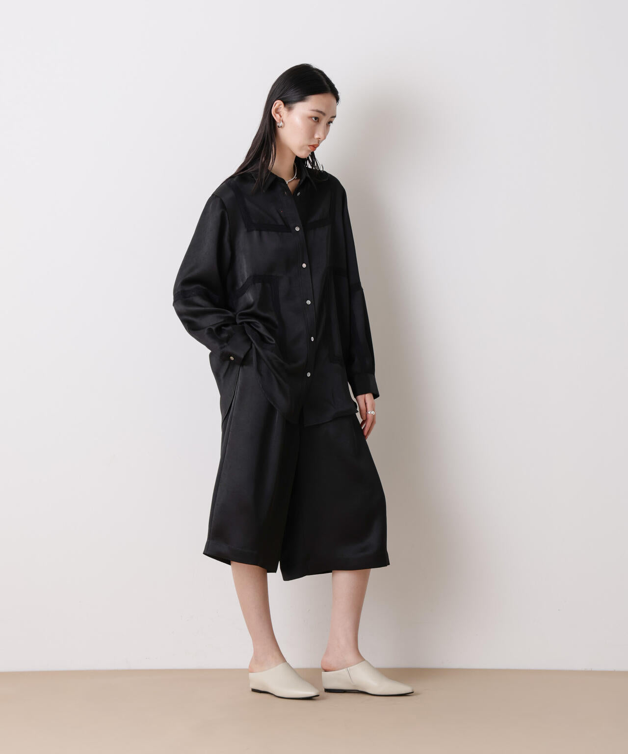 「STEVELOUR」サテンハーフパンツ(セットアップ可)