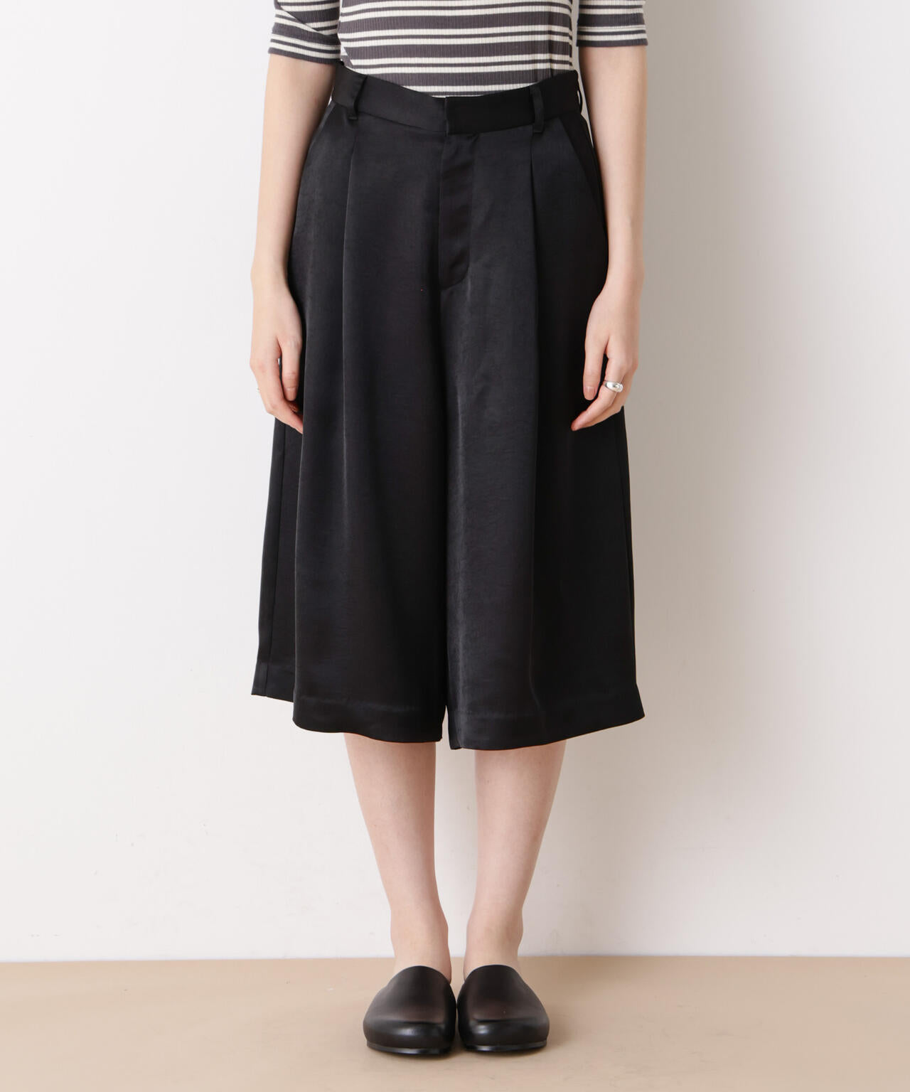 「STEVELOUR」サテンハーフパンツ(セットアップ可)