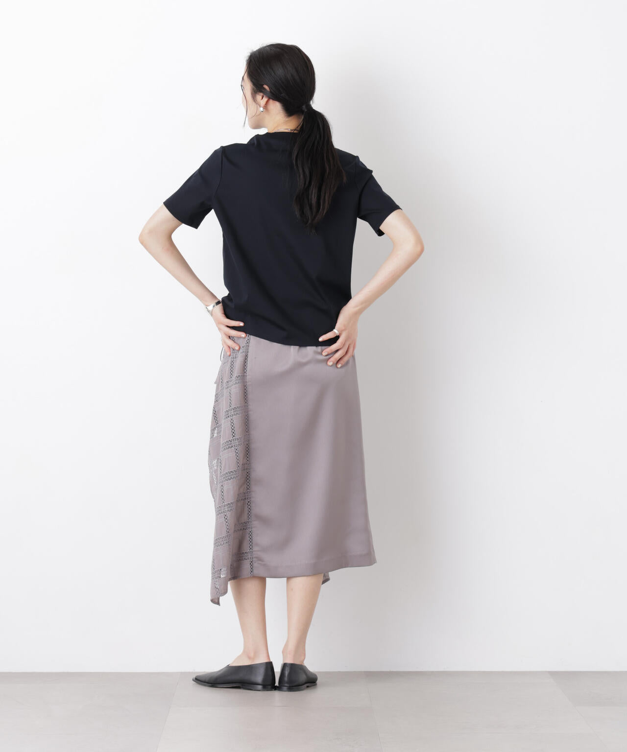 スクエアヘム刺繍レース切り替えスカート